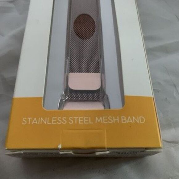 Fitbit Charge 3 & Charge 4 Gold Stainless Steel Mesh Band *New* - Picture 3 of 5